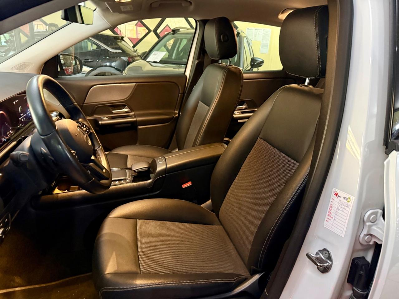 Mercedes-benz GLA 180 d Automatic Business Extra