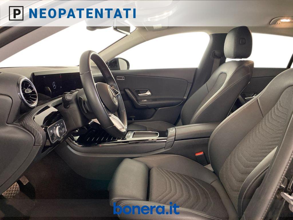 Mercedes CLA Shooting Brake 180 D Advanced 8G-DCT