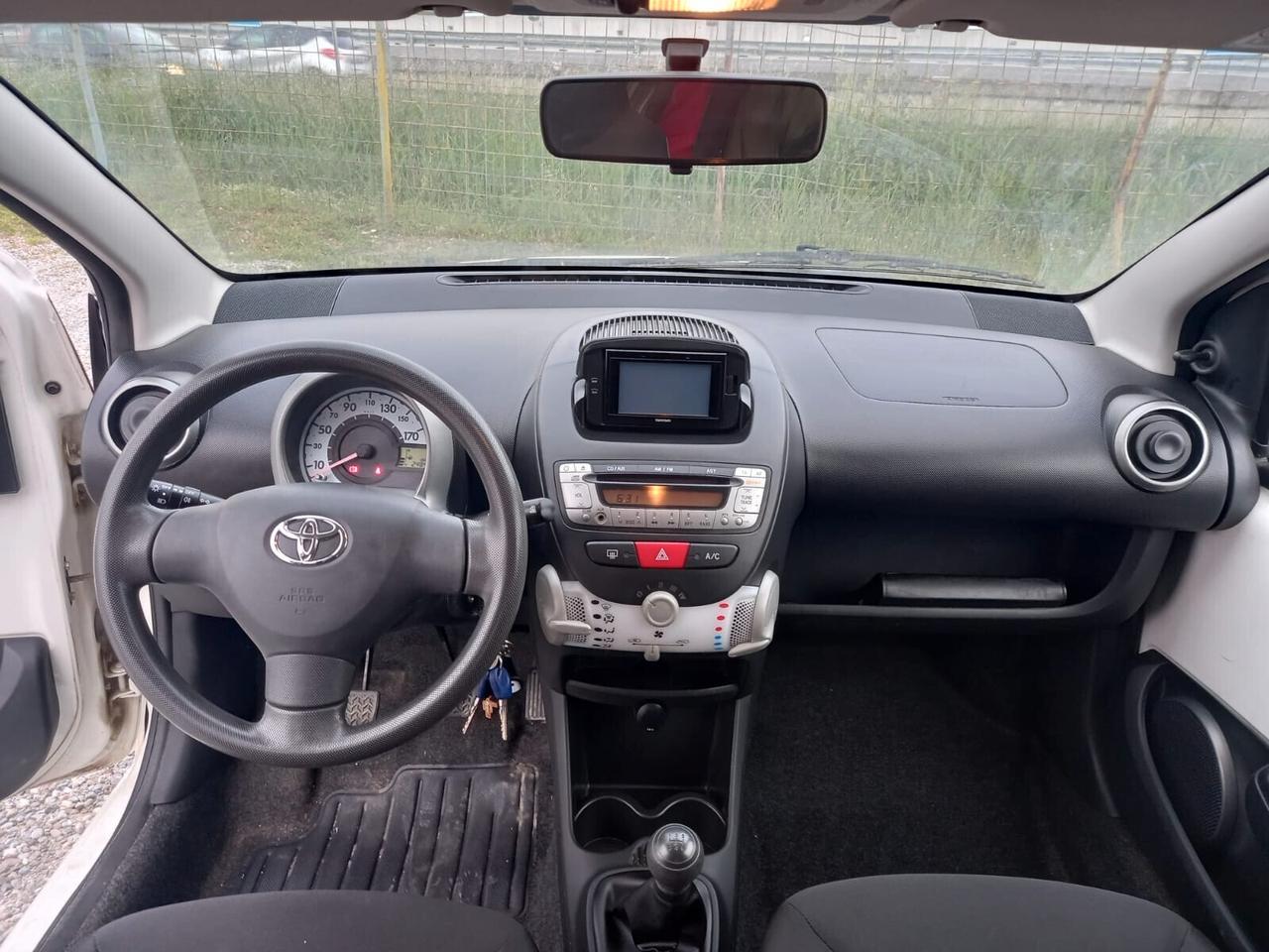 Toyota Aygo 1.0 disponibile anche con soli 24000km
