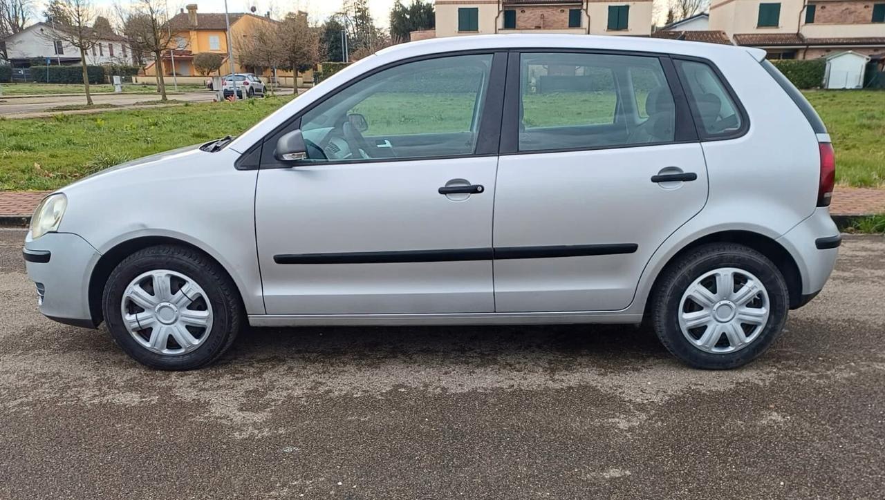 Volkswagen Polo 1.2/64CV 12V 3p. Trendline
