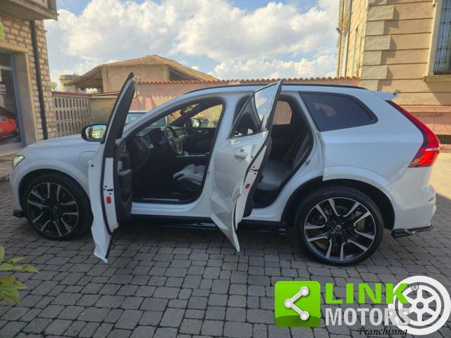 VOLVO XC60 T6 Recharge Plug-in Hybrid AWD Ultimate Dark