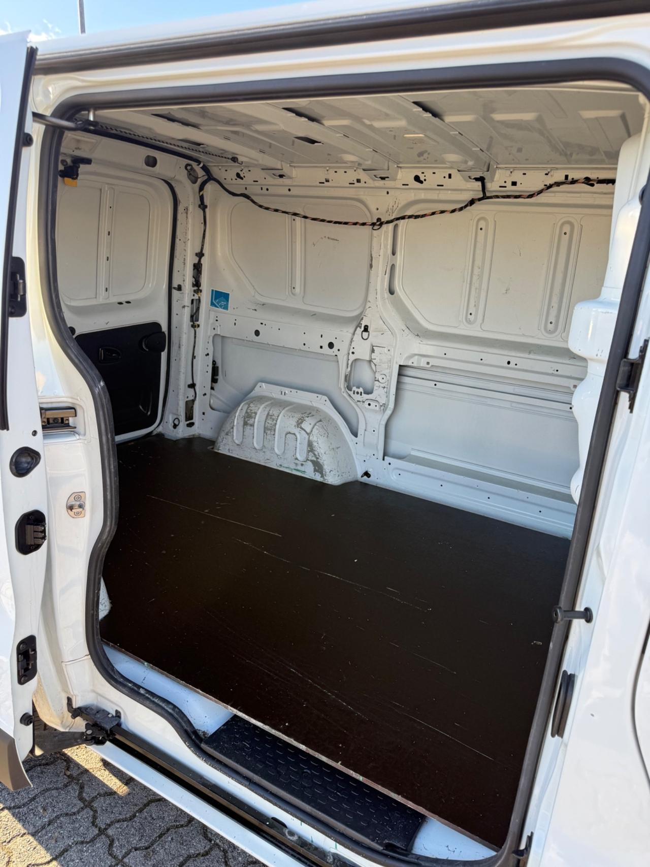 Renault Trafic T27 1.6 dCi 120CV PC-TN S&S*Navi*Bluetooth*Camera