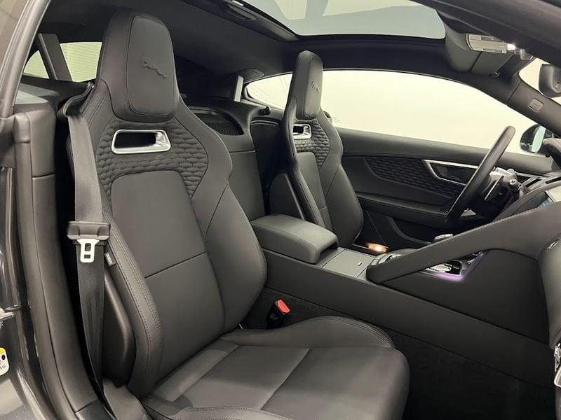 Jaguar F-Type 2.0 aut. Coupé R-Dynamic