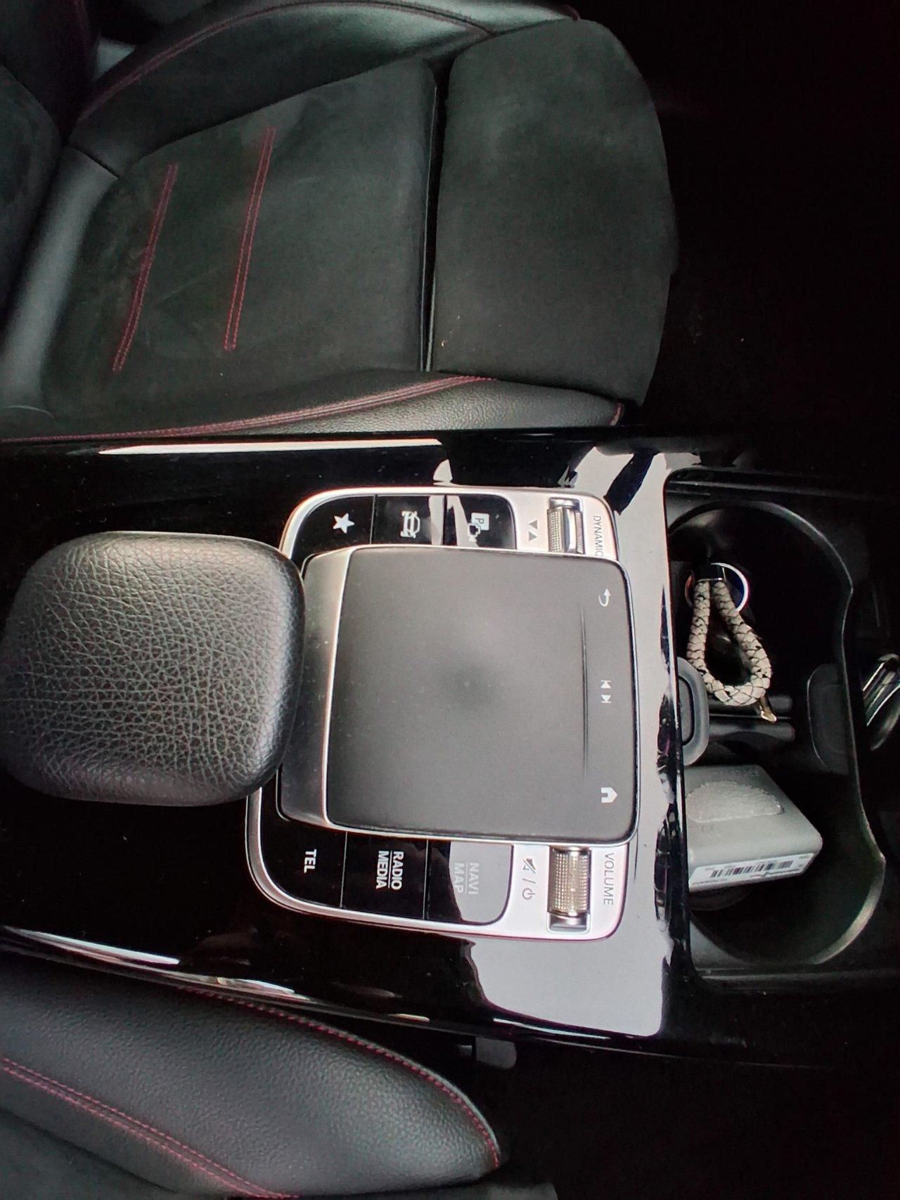 MERCEDES A250 4 MATIC PREMIUM