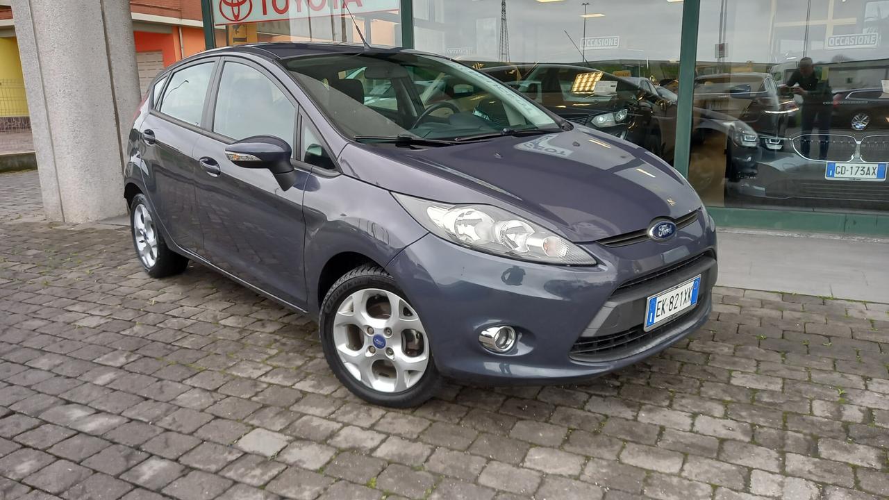Ford Fiesta Ikon 1.4 5 porte Bz.- GPL