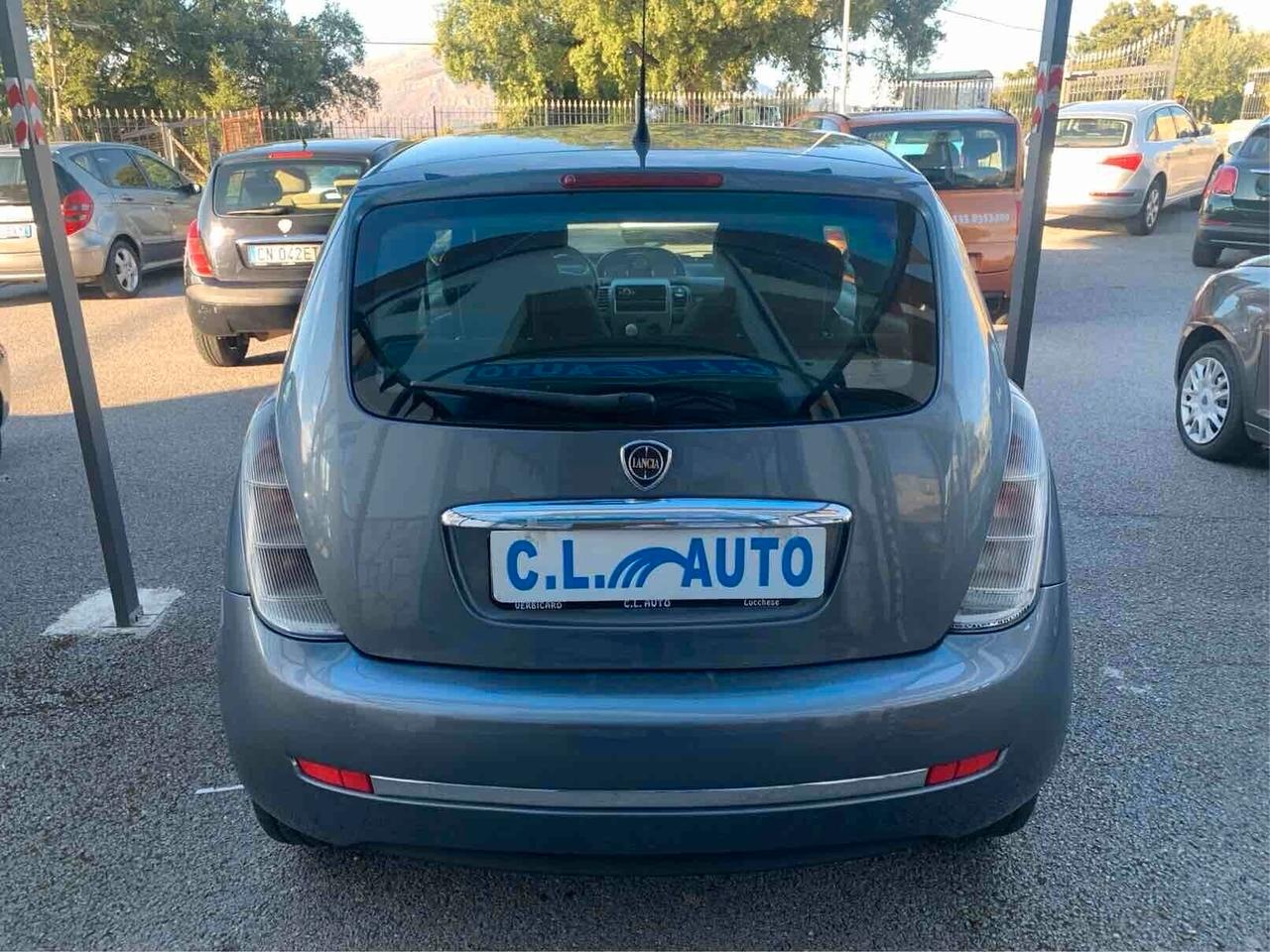 Lancia Ypsilon 1.3 MJT