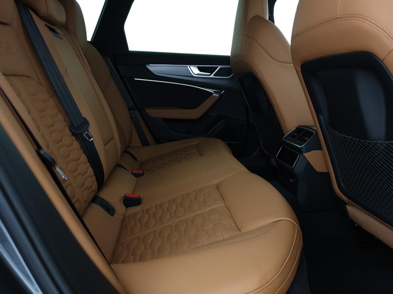 Avant 4.0TFSI 600CV quattro tiptronic