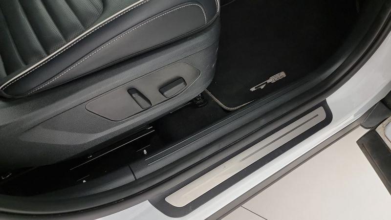 KIA Sportage Sportage 1.6 TGDi PHEV AWD AT GT-line Plus