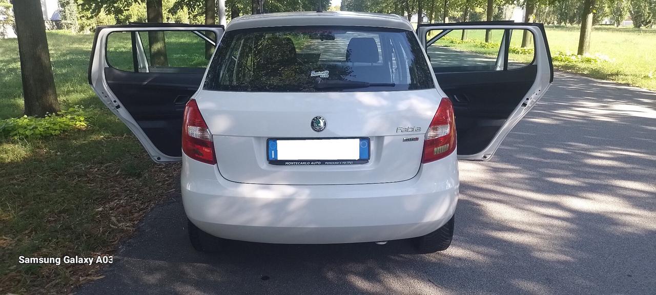 Skoda Fabia 1.2 Benzina NEOPATENTATI
