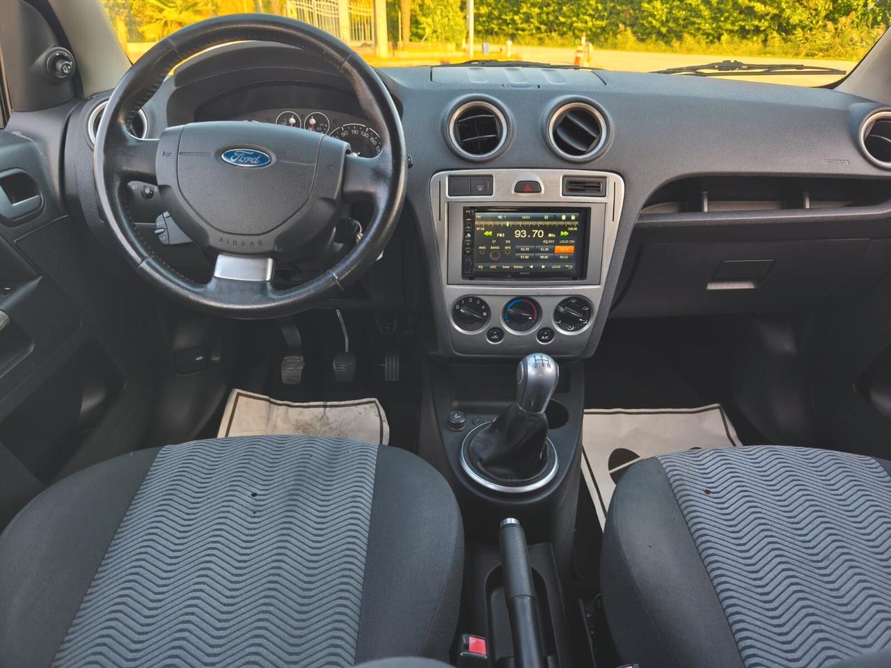 Ford Fusion UAV 1.4 TDCi 5p Titanium