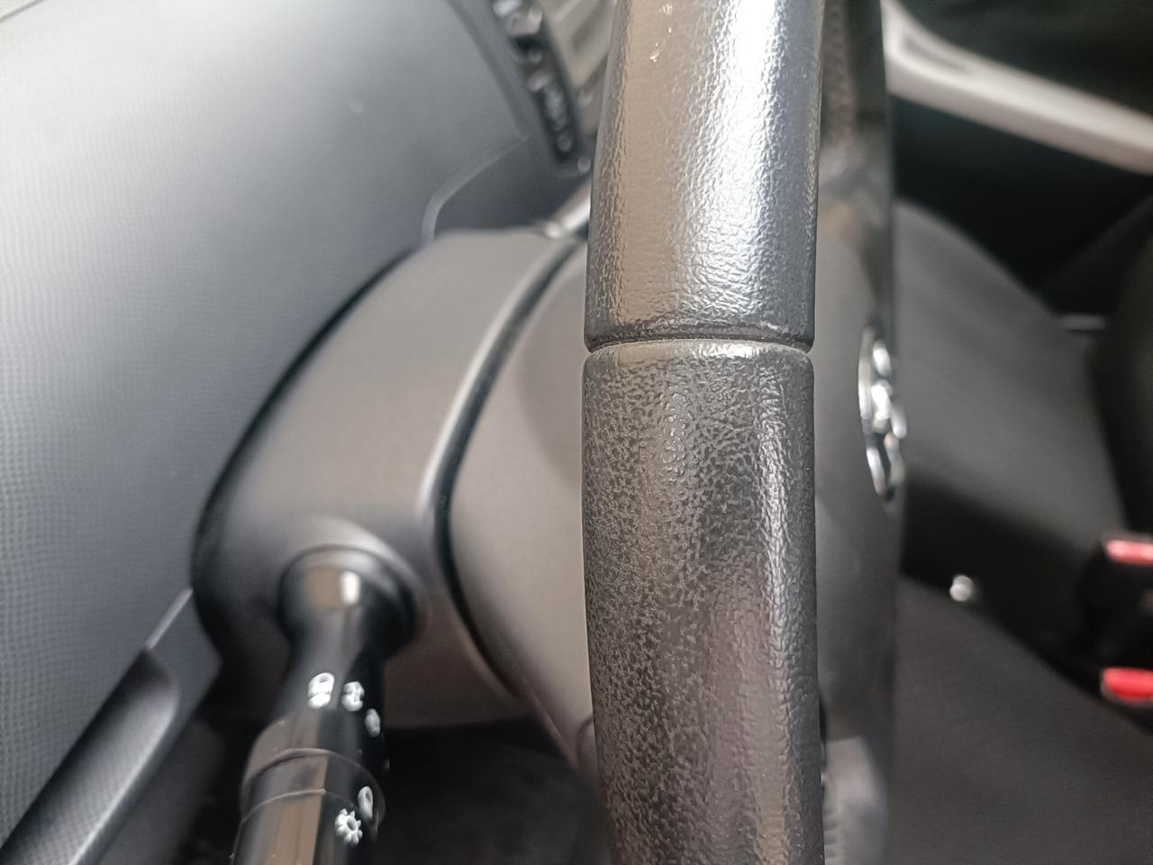 Toyota Yaris 1.0 5 porte Sol