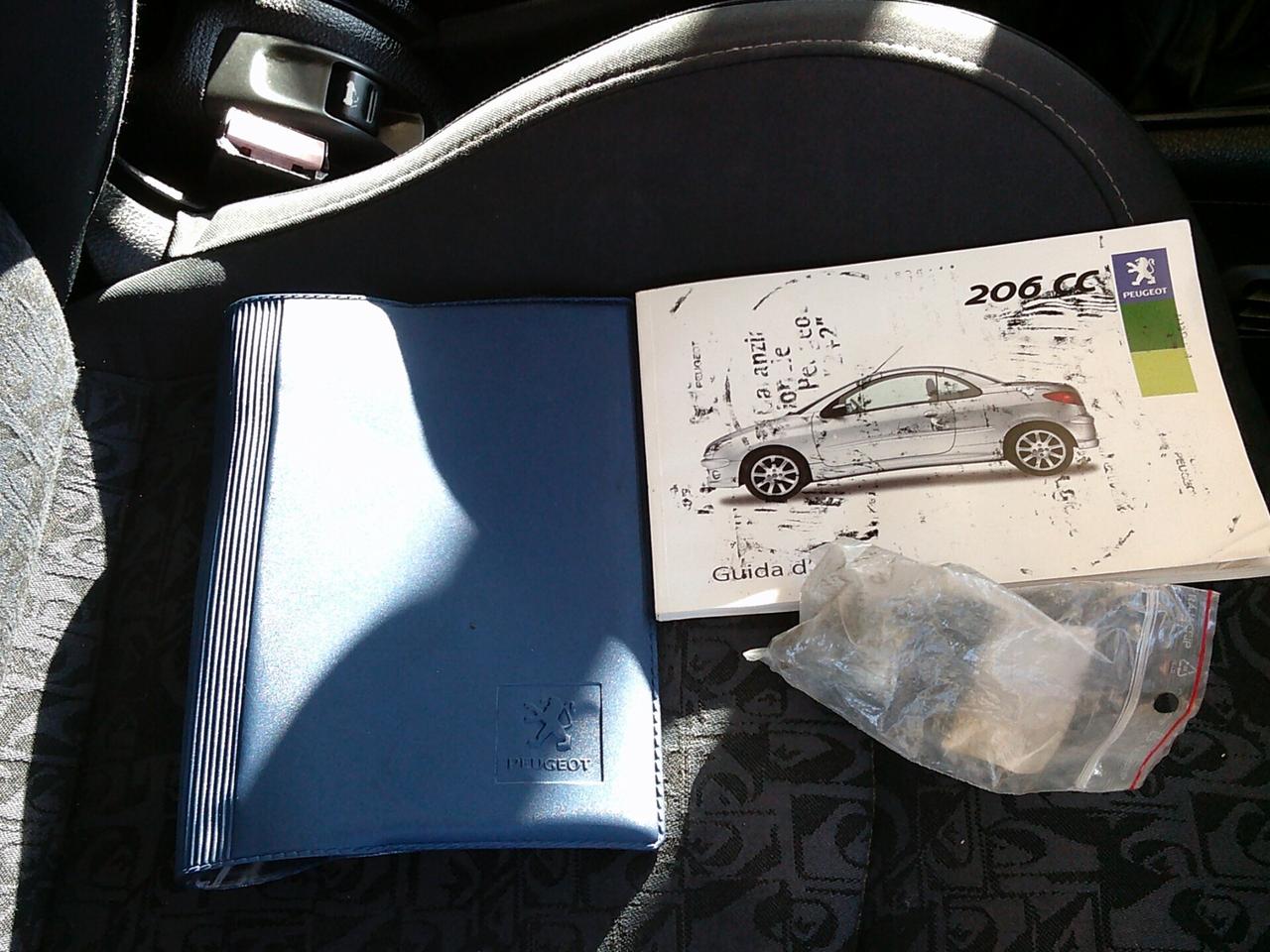 Peugeot 206 1.6 16V CC SOLO KM112000 FULL