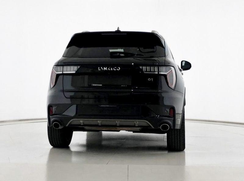Lynk & Co 01 PHEV