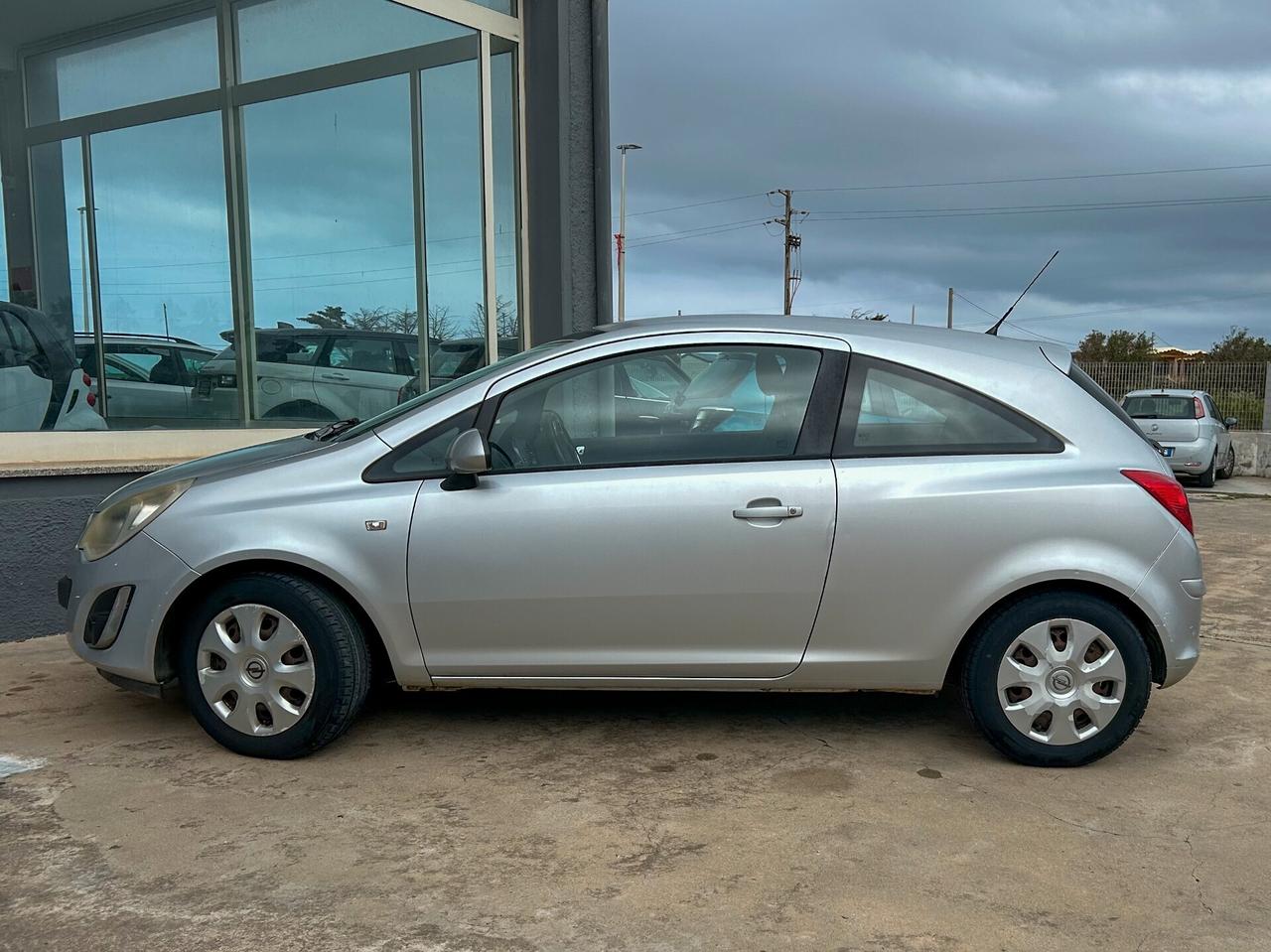Opel Corsa 1.0 12V