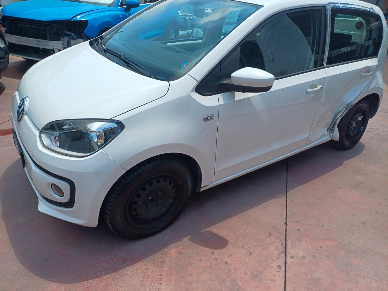 Volkswagen up! 1.0 75 CV 5p. move up! incidentata