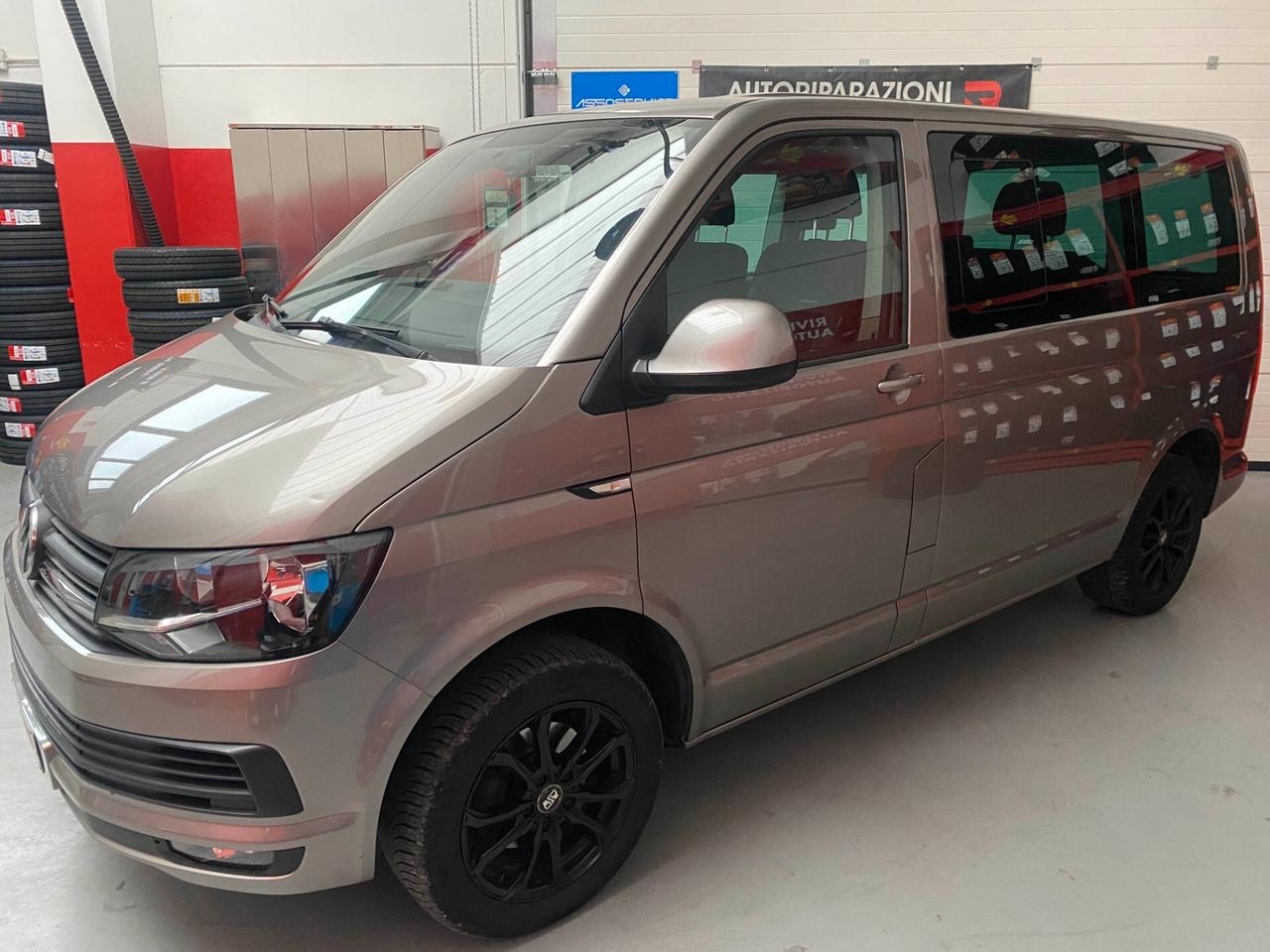 Volkswagen Transporter 2.0 TDI PC Kombi T6