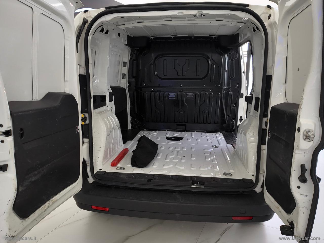 Doblò 1.6 MJT 105CV PC-TN Cargo Lounge