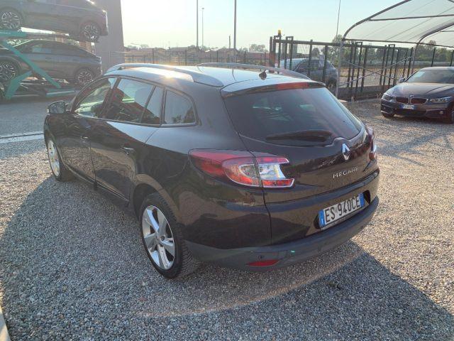 RENAULT Megane Mégane 1.5 dCi 110CV EDC SporTour Live
