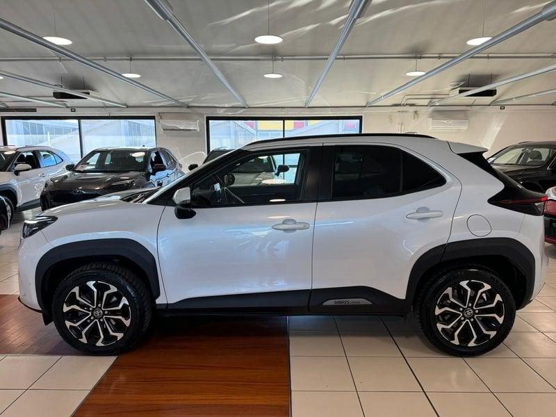 Toyota Yaris Cross 1.5H (116 CV) E-CVT Trend