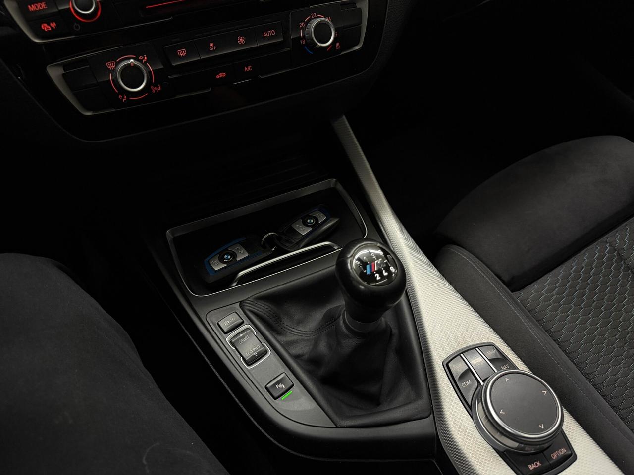 Bmw 118 118d 5p. Msport