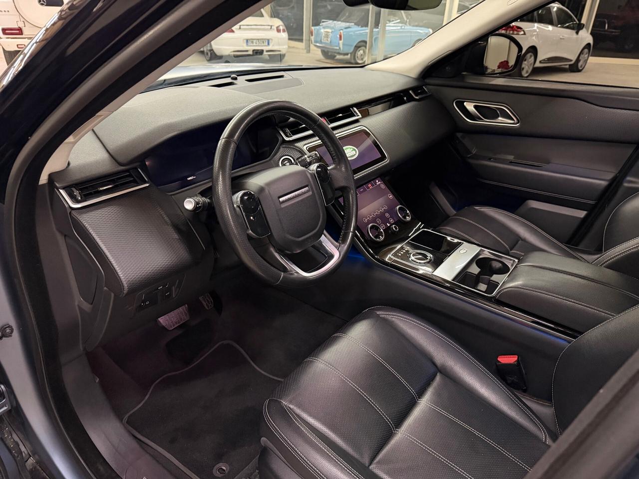 Range Rover Velar 2.0d 240 CV - FULL OPTIONAL - GARANZIA 24 MESI