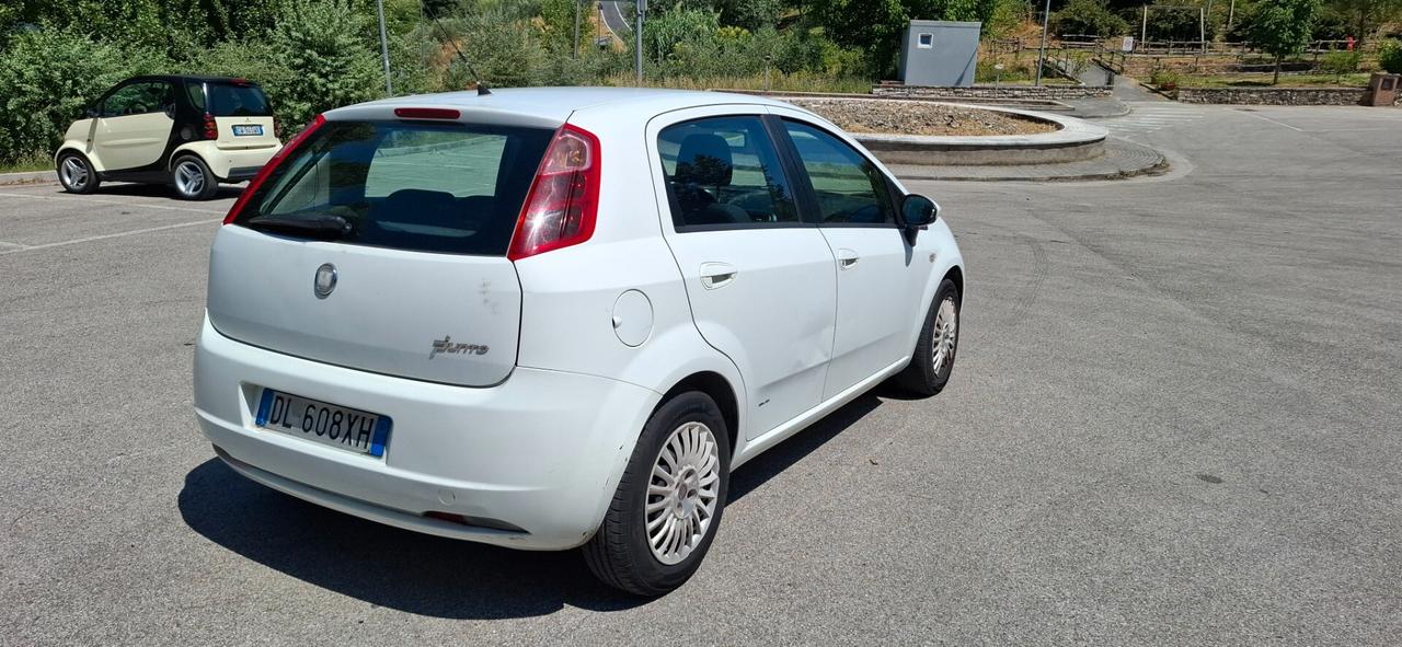 Fiat Grande Punto Grande Punto 1.3 MJT 75 CV 5 porte Dynamic