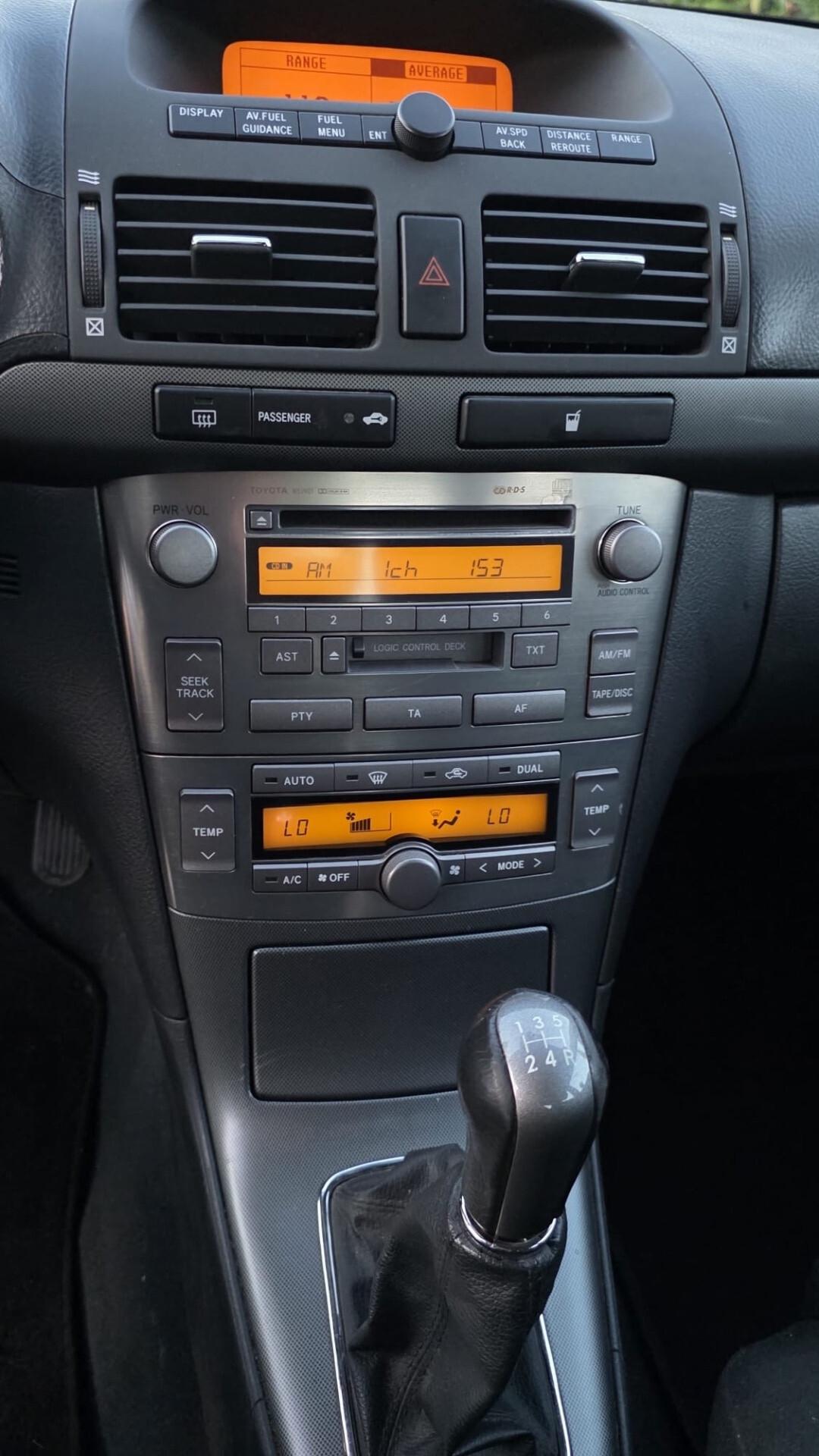 Toyota Avensis 1.8 16V 129CV PERFETTA