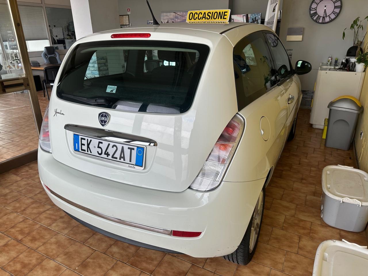 Lancia Ypsilon 1.3diesel per neopatentati