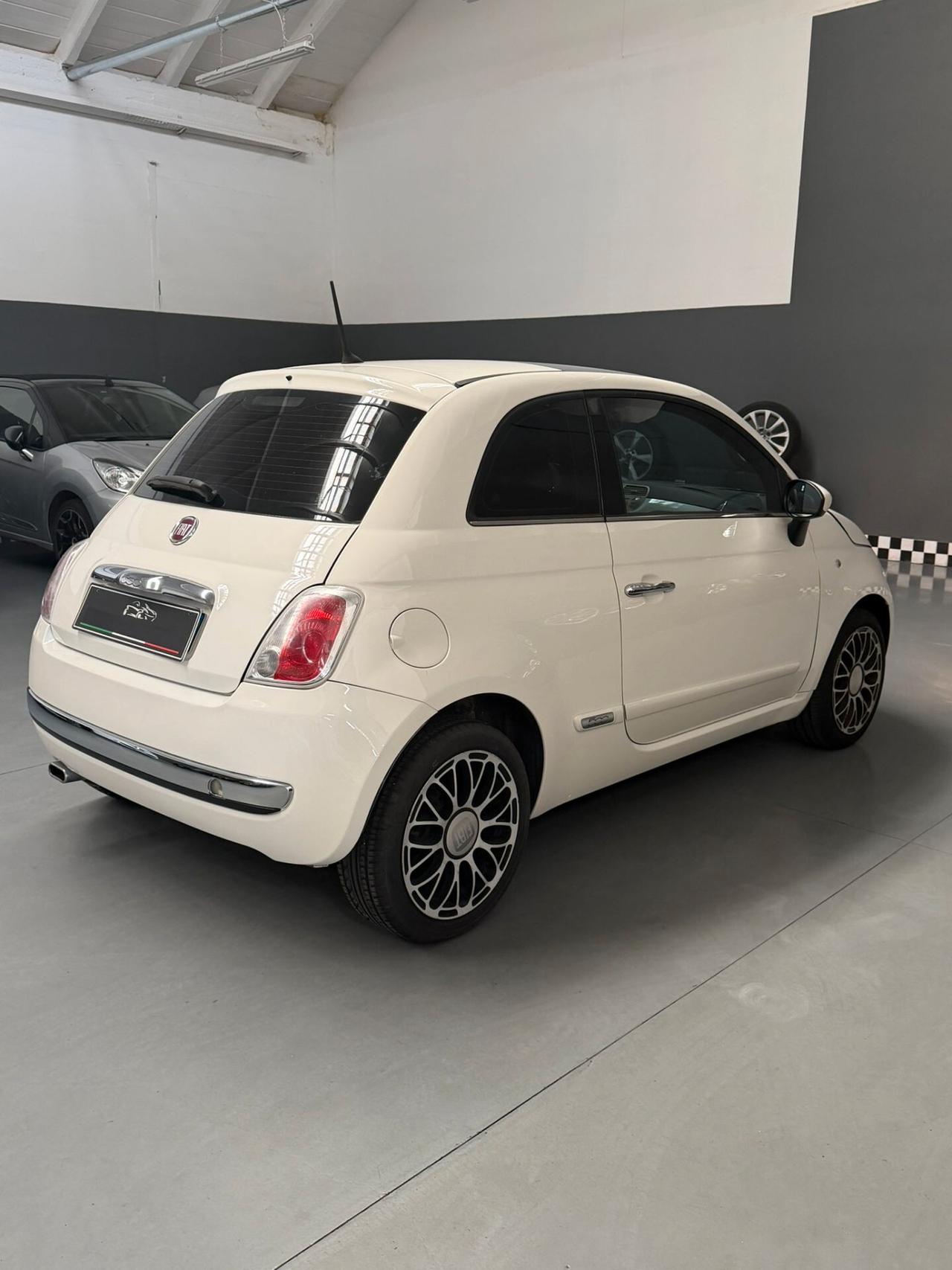 Fiat 500 1.2 by Gucci
