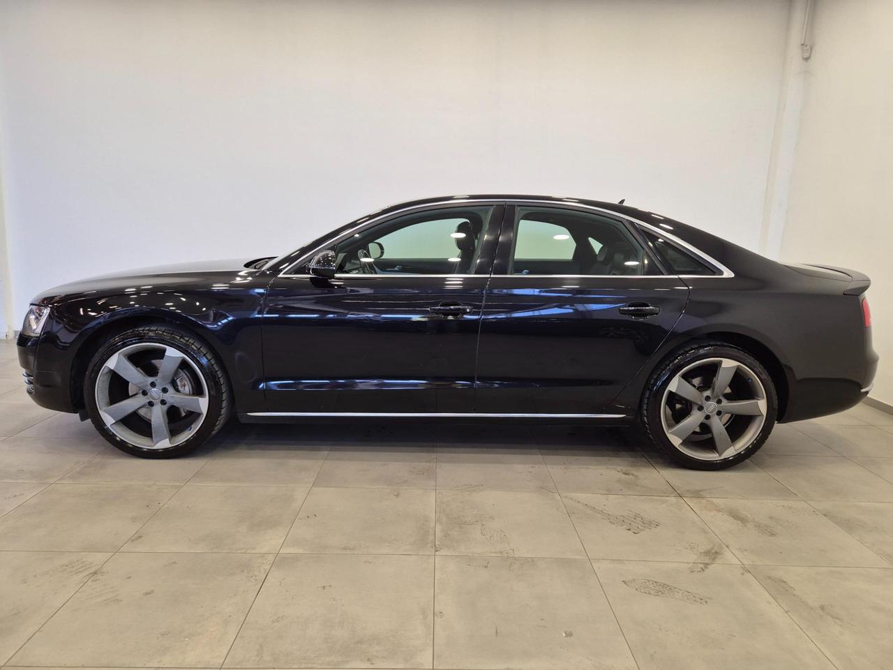 Audi A8 3.0 V6 tdi quattro tiptronic - Cam - Cruise/Lim - Soft Close
