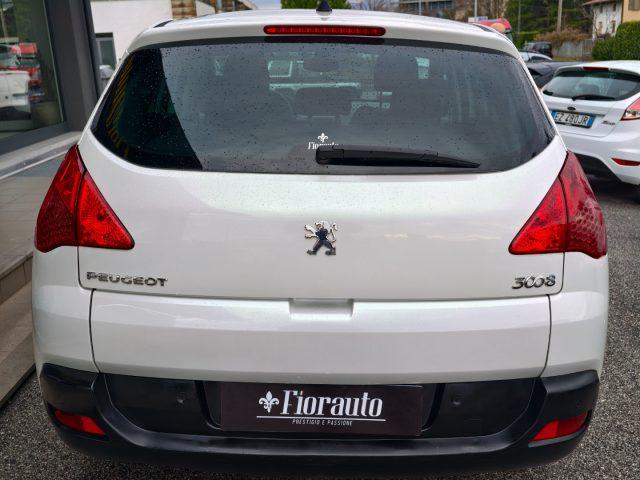 PEUGEOT 3008 1.6 HDi 110CV Business