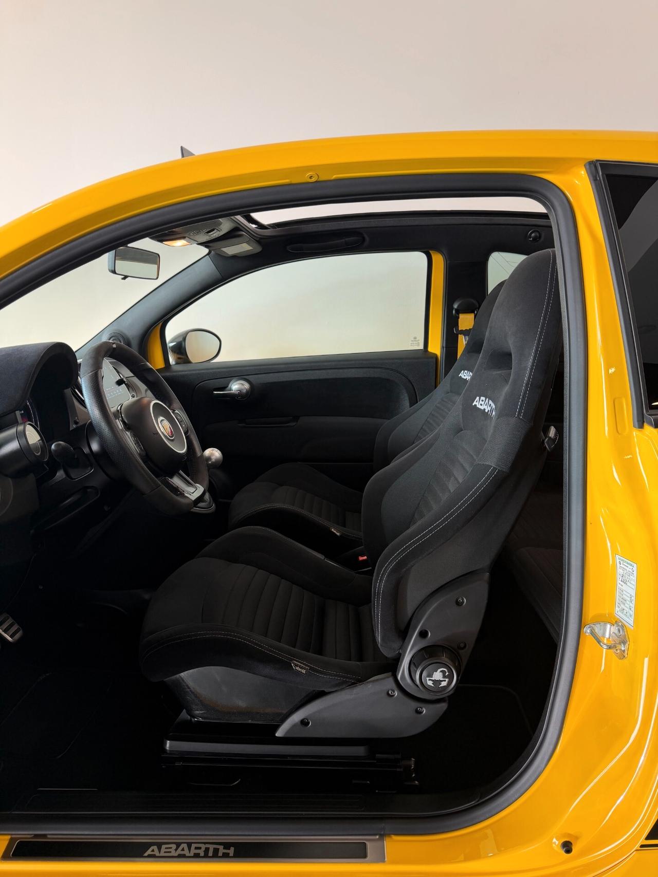 Abarth 595 C 1.4 Turbo T-Jet 180 CV Competizione