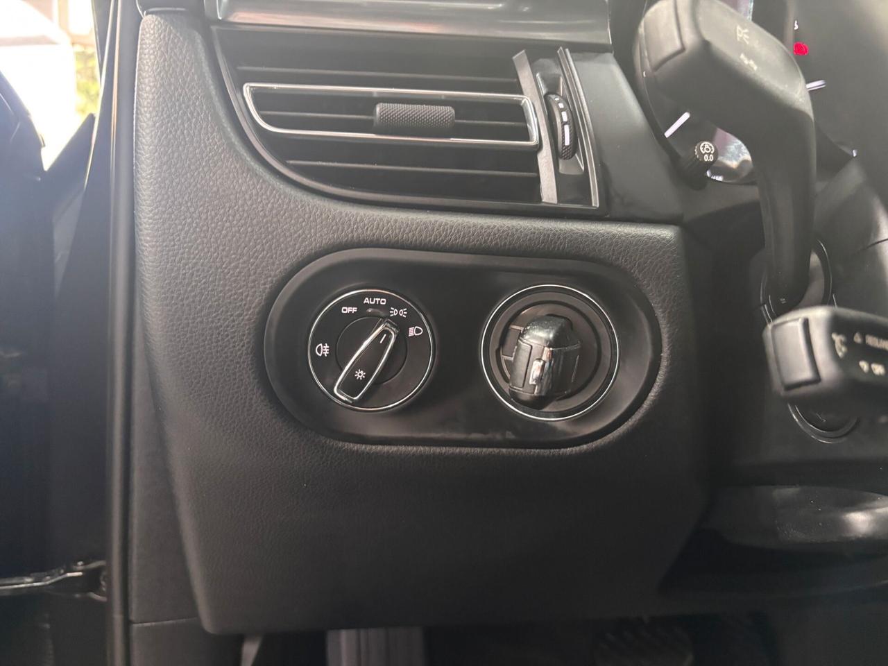 PORSCHE MACAN 2.0 265CV TETTO-NAVI