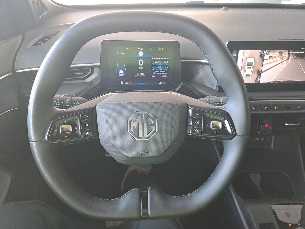 MG3 1.5 Hybrid+ Luxury km 23572 garanzia 7 Anni