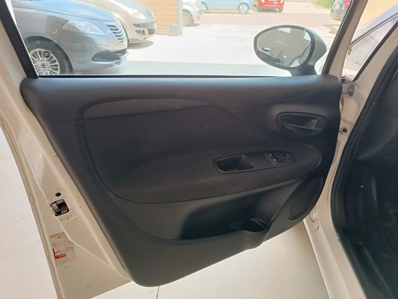 Fiat Punto 1.3 MJT II 75 CV 5 porte Lounge