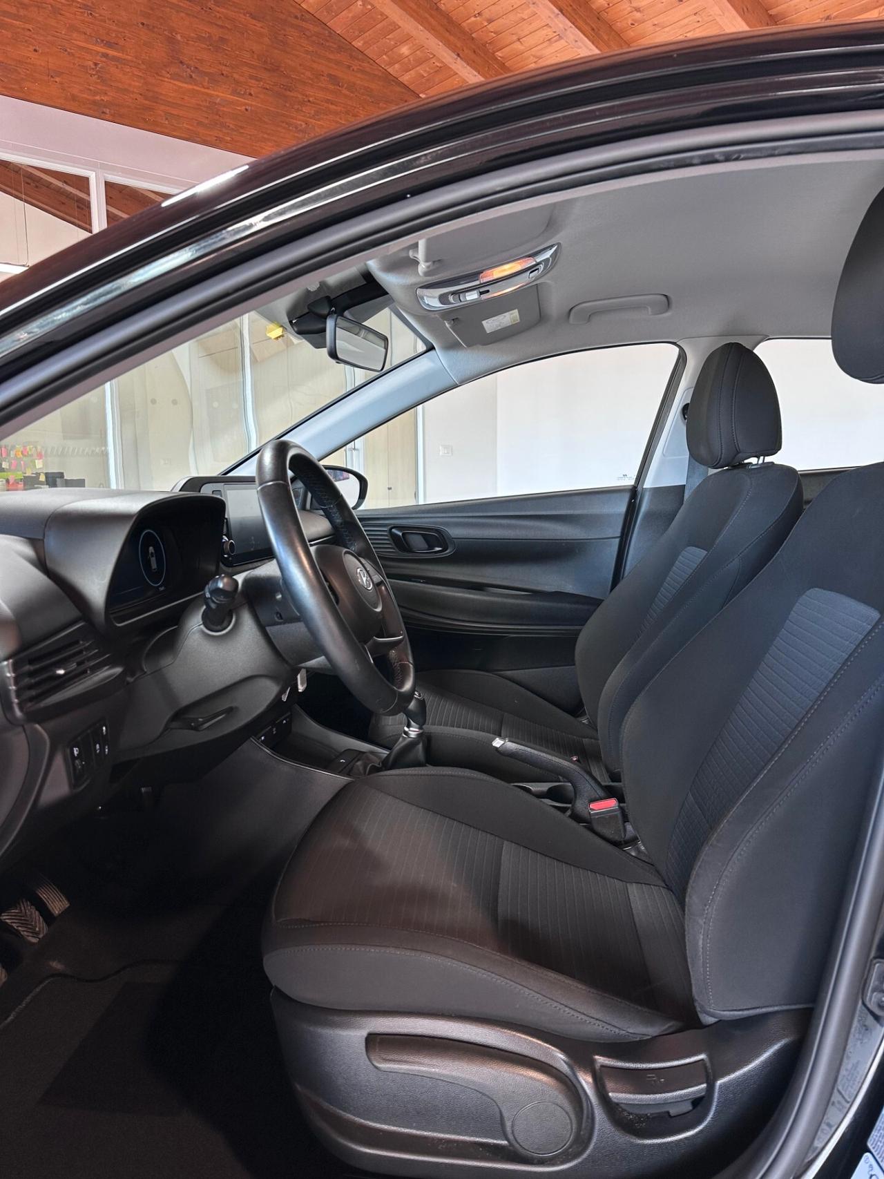 Hyundai i20 III 2022 1.2 mpi Connectline *UniProprietario *NeroMetallizzato*Cerchi inLega *AppleCarplay*Retr