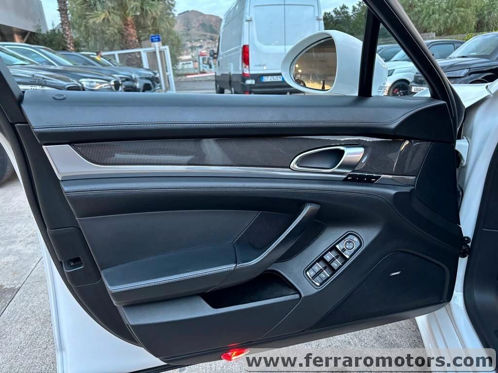 Porsche Panamera 3.0 Diesel 2012/ 176.000 KM vieni qui a scoprirla
