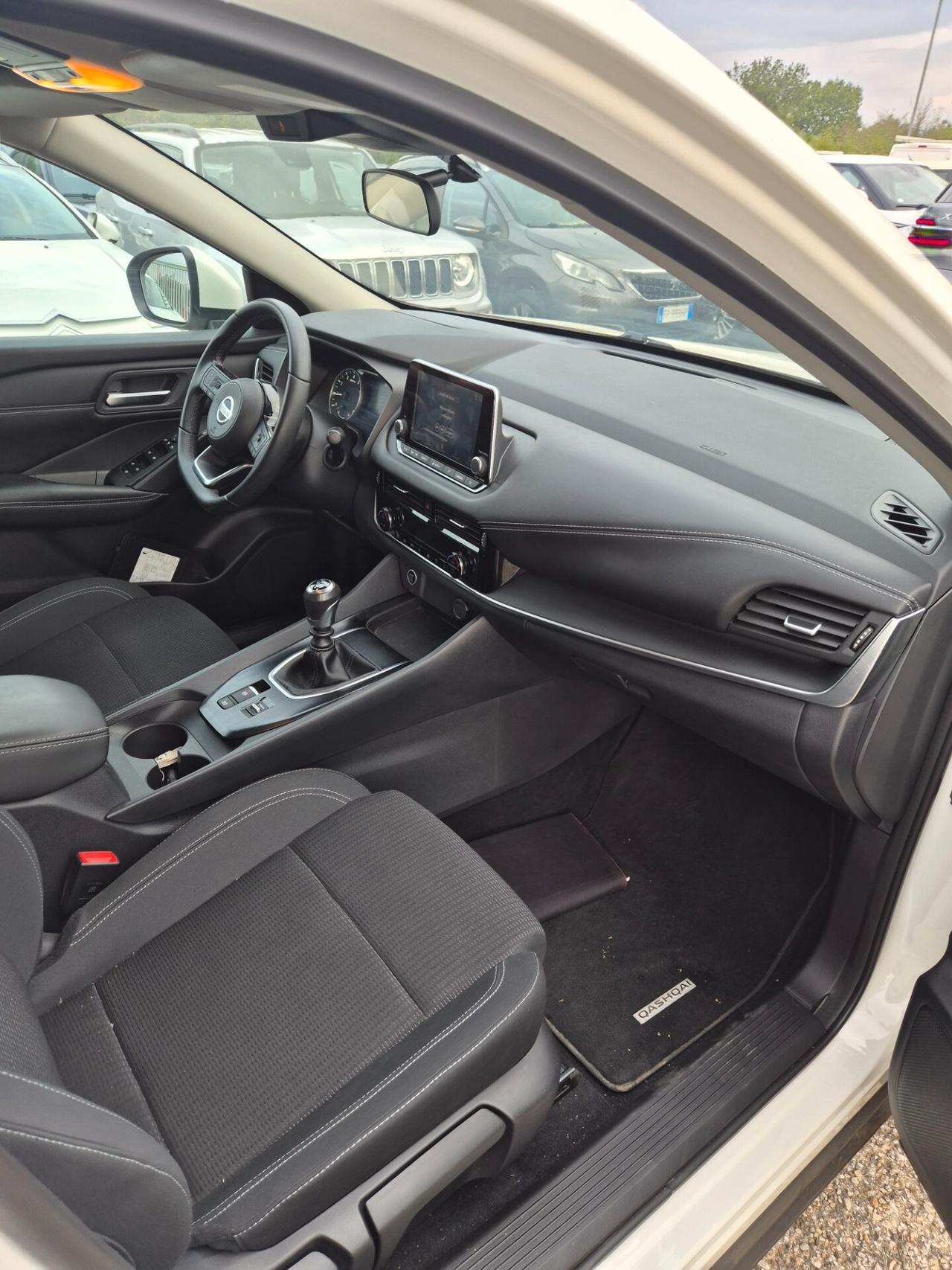 Nissan Qashqai MHEV 140 CV N-Connecta