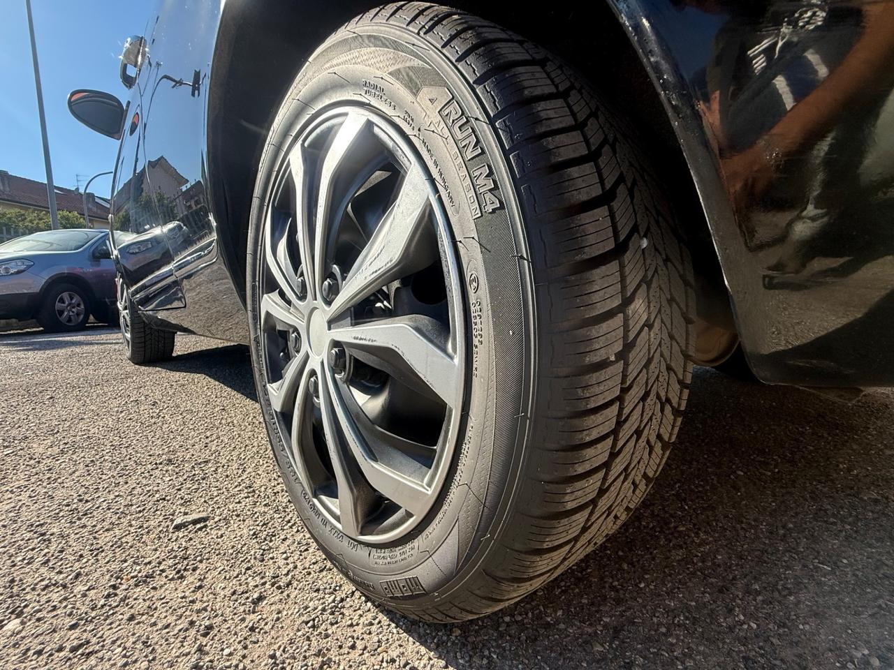 Lancia Ypsilon 1.2 69 CV Elle