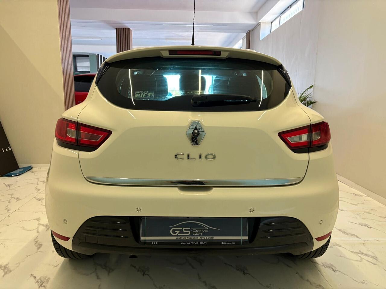 Renault Clio dCi 8V 90 CV EDC 5 porte Duel