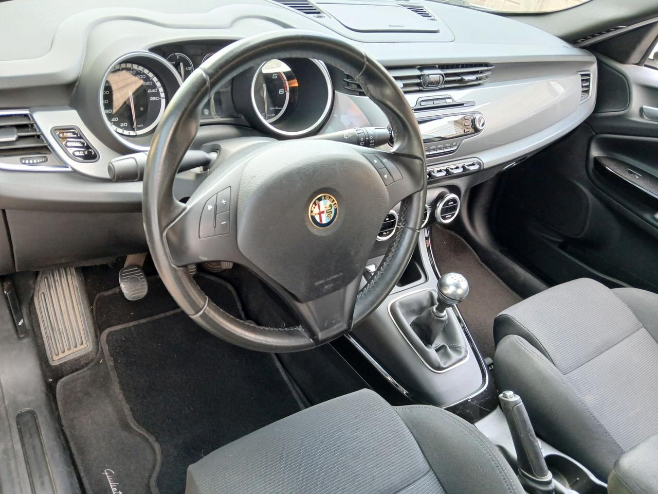 Alfa Romeo Giulietta Exclusive OK NEOPATENTATI