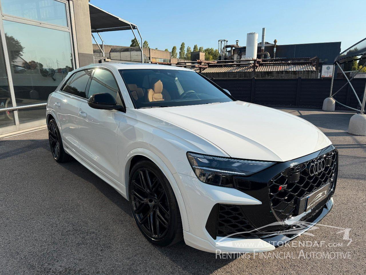 Audi RS Q8 4.0 mhev 48V 600cv tiptronic