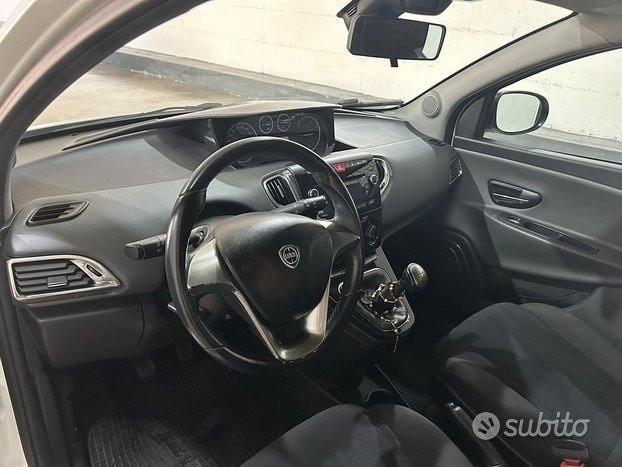 Lancia Ypsilon 1.3 MJT 16V 95 CV 5 porte S&S Platinum