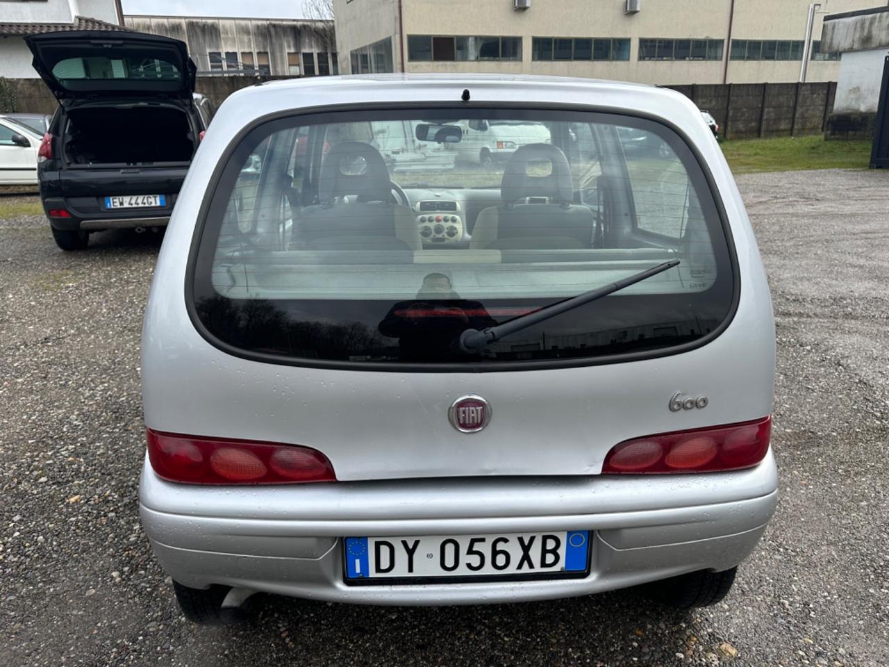 Fiat 600 1.1 Active