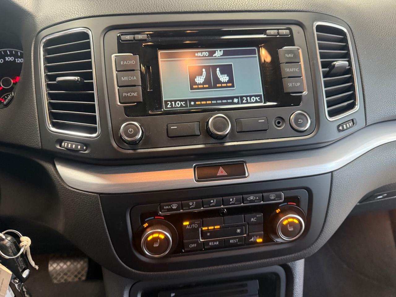 Volkswagen Sharan 2.0 TDI DSG Highline BlueMotion Technology