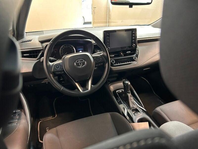 Toyota Corolla Touring Sports 2.0 Hybrid Business