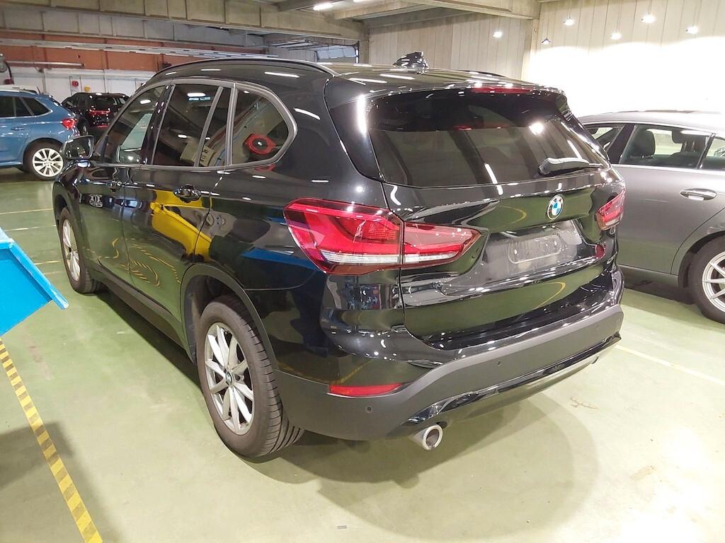 BMW X1 16D 115CV S-DRIVE 6M. BUSINESS ADVANTAGE ( FARI LED - NAVI - PDC - PELLE - AMBIENT LIGHTS )