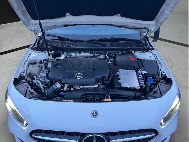 Mercedes-Benz Classe A A 200 d Automatic Premium