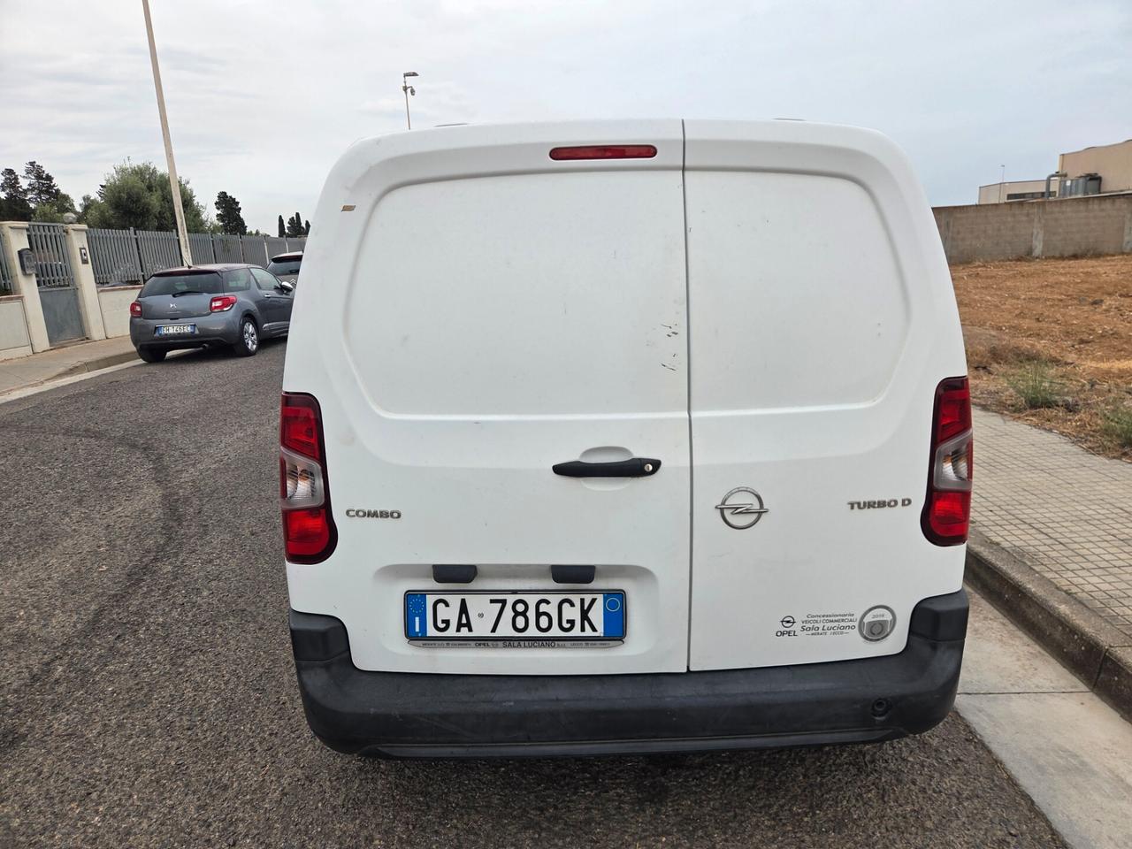Opel COMBO 1500 HDI 102CV 2020