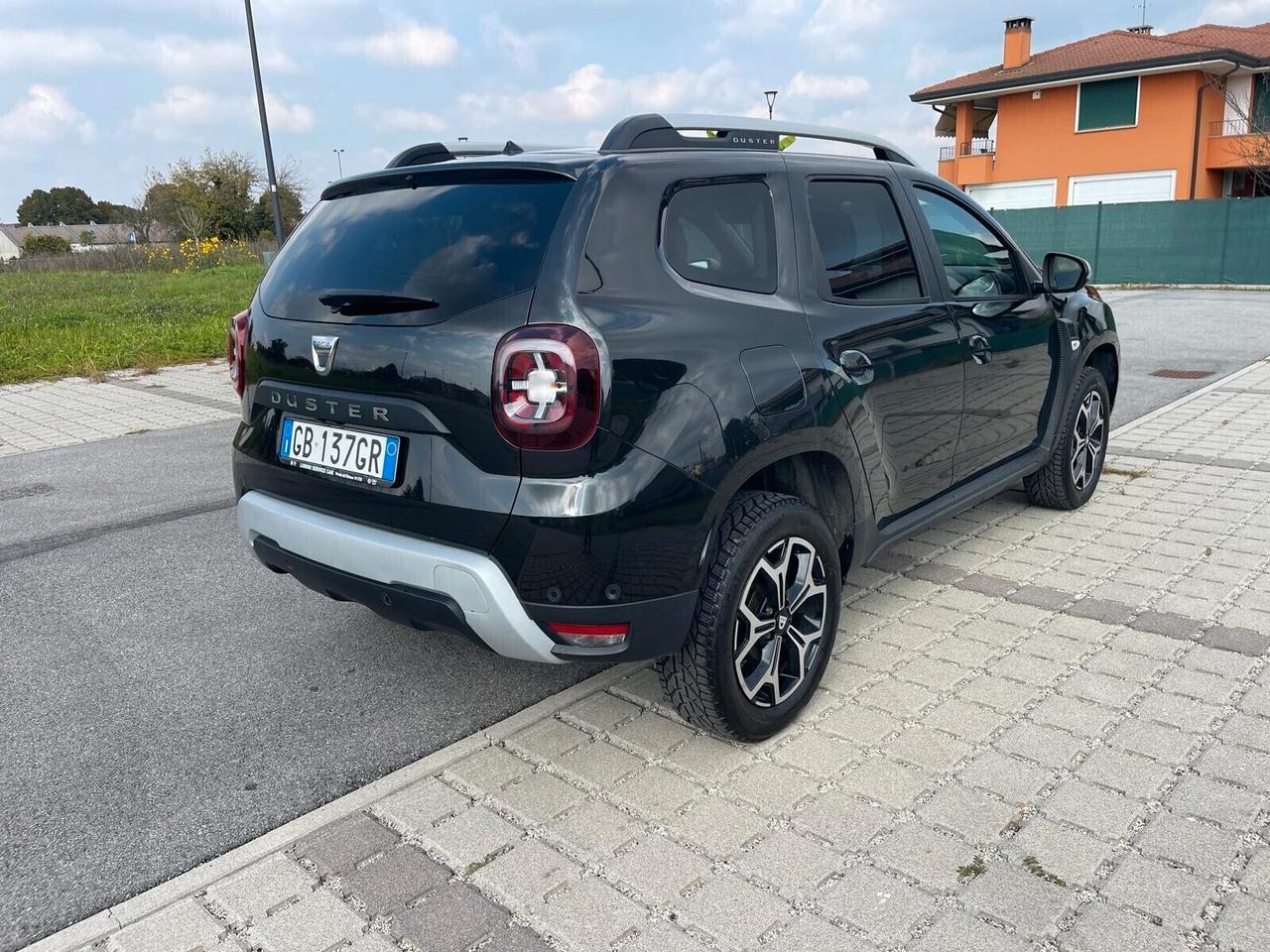 Dacia Duster 1.0 TCe 100 CV ECO-G 4x2 15th Anniversary